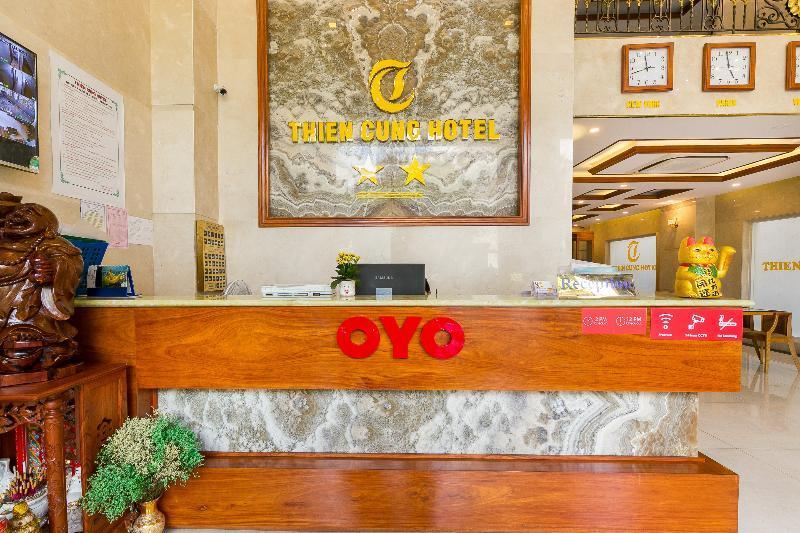Oyo 231 Thien Cung Hotel Ho Chi Minh-stad Buitenkant foto