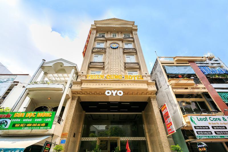 Oyo 231 Thien Cung Hotel Ho Chi Minh-stad Buitenkant foto